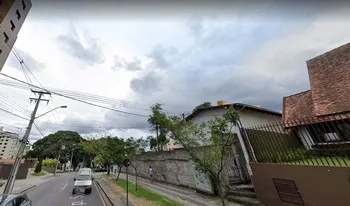 Condomínio Pieta em Curitiba