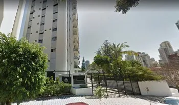 Condomínio Pinati em São Paulo