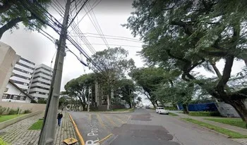 Condomínio Pinheiros II em Curitiba