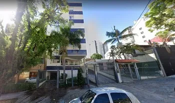 Condomínio Plaza Casemiro em Porto Alegre