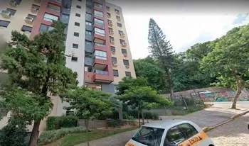 Condomínio Plaza Pamplona em Porto Alegre