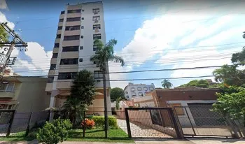 Condomínio Plaza Roanne em Porto Alegre