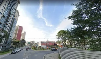 Condomínio Portal Do Botânico em Curitiba