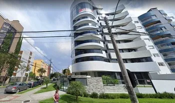 Condomínio Quefren em Curitiba
