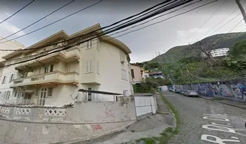Condomínio Residêncial 18 De Outubro em Rio De Janeiro