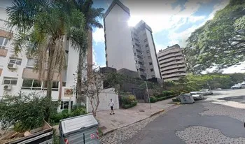 Condomínio Residêncial Hayet em Porto Alegre