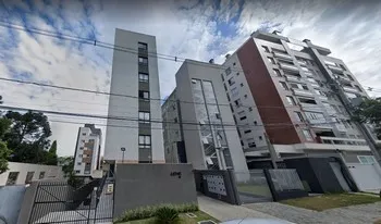 Condomínio Residêncial Leme em Curitiba