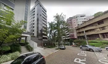 Condomínio Residêncial Palazzo Sasso em Porto Alegre