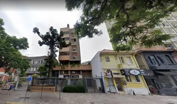 Condomínio Residêncial Tyre em Porto Alegre