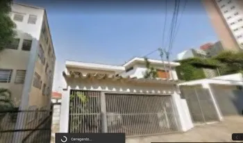 Condomínio Rodrigo Lobato em São Paulo
