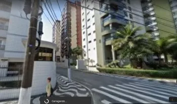 Condomínio Edifício Roncador