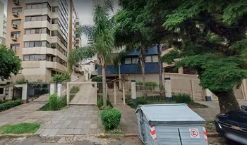 Condomínio Saint James em Porto Alegre