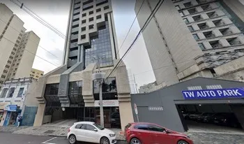 Condomínio Saint Louis Business Center em Curitiba