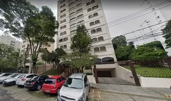 Condomínio Saint Paul em São Paulo