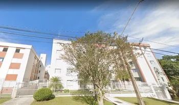 Condomínio Salinas em Curitiba