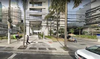 Condomínio São Paulo Trade Building em São Paulo