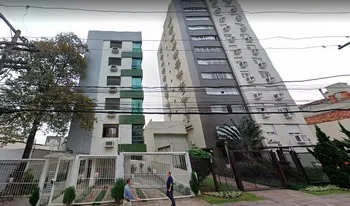 Condomínio Segovia em Porto Alegre