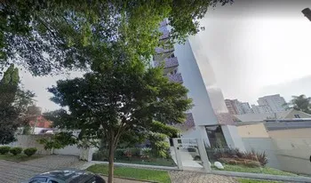 Condomínio Silveira Peixoto em Curitiba