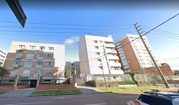 Condomínio Silverstone em Curitiba