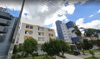 Condomínio Simone Ii em Curitiba