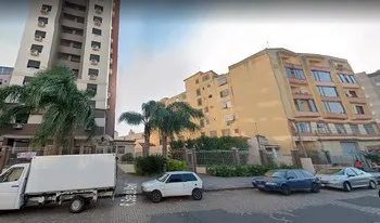 Condomínio Solar De Rodhes em Porto Alegre
