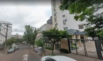Condomínio Suzi em Porto Alegre