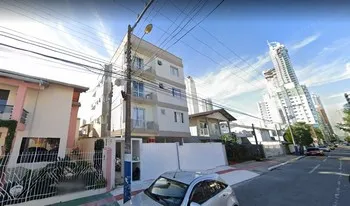 Imagem do Condomínio Tia Carla em Balneário Camboriú