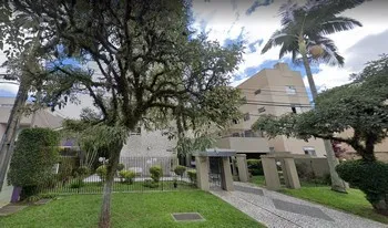 Condomínio Tipuana Tipu em Curitiba