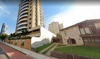 Imagem do Condomínio Torre Eiffel em Blumenau