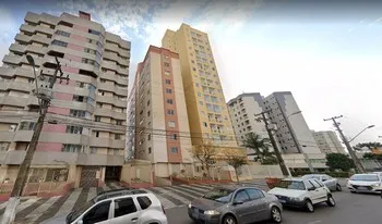 Condomínio Torres Vedras em Curitiba