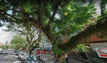 Condomínio Trevo em Porto Alegre