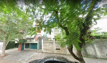 Condomínio Trieste em Porto Alegre