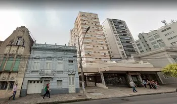 Condomínio Villa Braganca em Porto Alegre