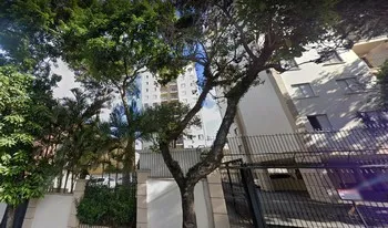 Condomínio Village Saint Jean Jacques em São Paulo