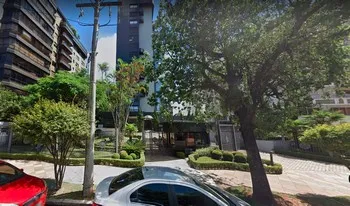Condomínio Ville De Grasse em Porto Alegre