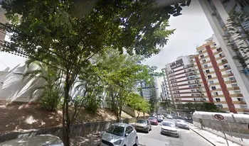 Condomínio Vinicius De Moraes em Salvador