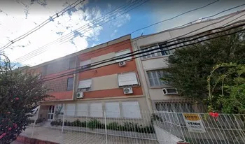 Condomínio Voltaire Pires em Porto Alegre
