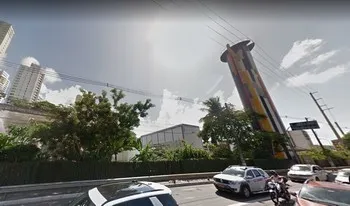 Condomínio Empresarial Lucaia em Salvador
