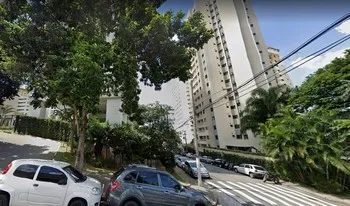 Condomínio Escritorios Santana em São Paulo