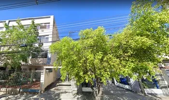 Condomínio Ferreira Pontes 395 em Rio De Janeiro