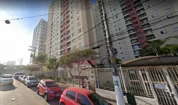 Condomínio Jardins Do Bresser em São Paulo