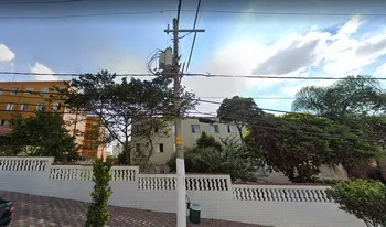 Condomínio Multipredial Esmeralda em São Paulo