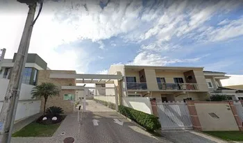 Condomínio Neoville Ii em Curitiba