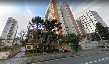 Condomínio Palacete Graças A Deus em Curitiba