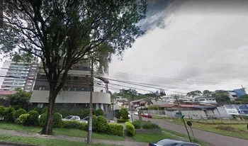 Condomínio Parkroyal Ecovillage em Curitiba