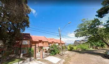Condomínio Ponta Dos Cachimbos em Porto Alegre