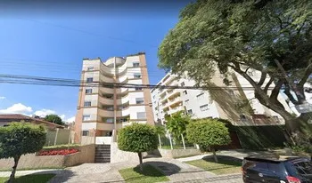Condomínio Residêncial Afrodite em Curitiba