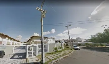 Condomínio Residêncial Caratingui em Salvador