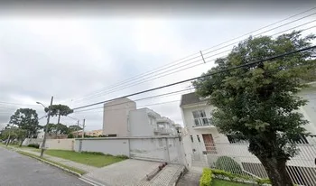 Condomínio Residêncial Charles em Curitiba