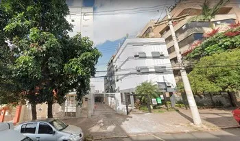 Condomínio Residêncial Chateau Mont Serrat em Porto Alegre